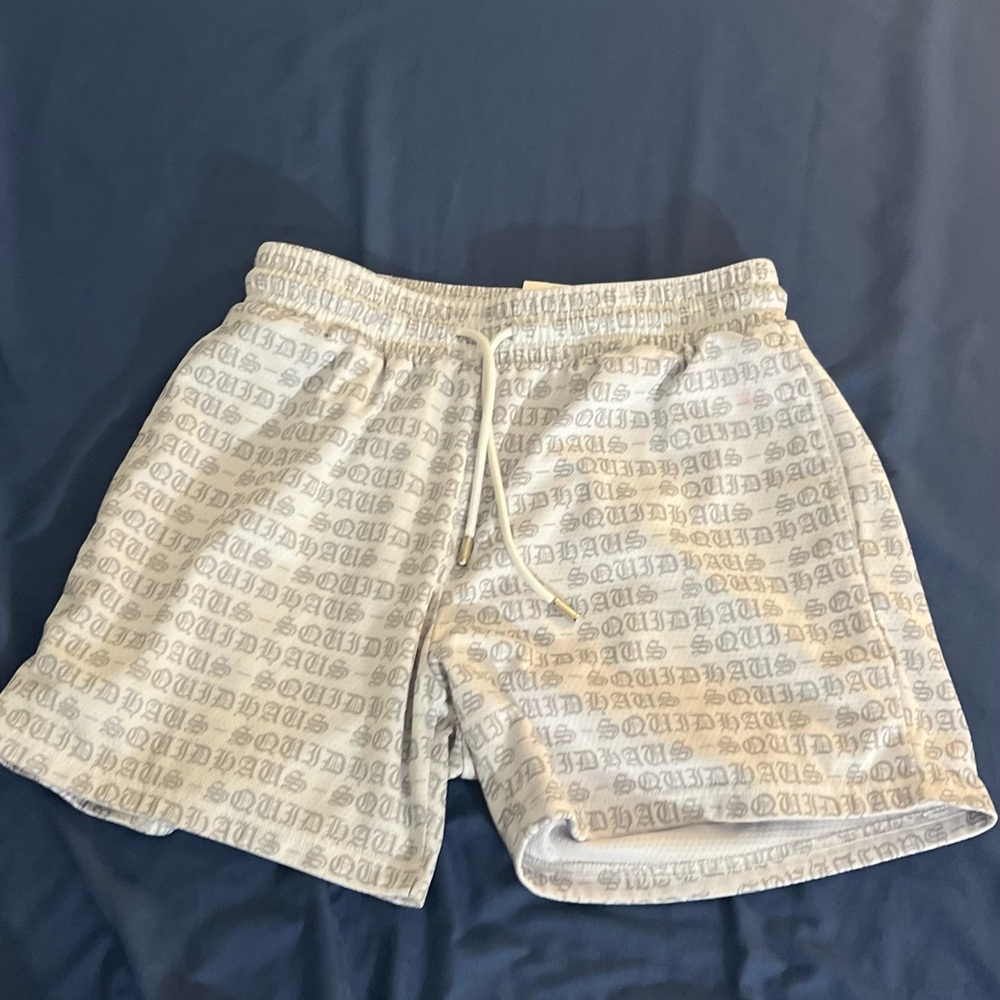Squid house 4 inch inseam shorts